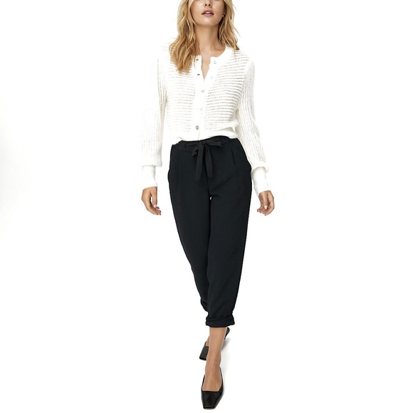 Aritzia Pants - Aritzia Wilfred “Allant” Black Pants
